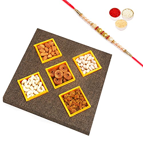 Ghasitaram Gifts Rakhi Gifts for Brothers Rakhi Dryfruits- Jute 5 Part Dryfruit Tray with Pearl Rakhi Ghasitaram Gifts Rakhi Gifts for Brothers Rakhi Dryfruits- Jute 5 Part Dryfruit Tray with Pearl Rakhi von Ghasitaram Gifts