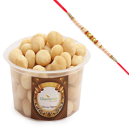 Ghasitaram Gifts Rakhi Gifts for Brothers Rakhi Dryfruits Macadamia Nuts- Ghasitaram's Macadamia Nuts 200 GMS with Pearl Rakhi von Ghasitaram Gifts