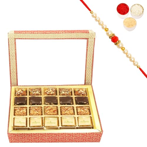 Ghasitaram Gifts Rakhi Gifts for Brothers Rakhi Sweets - 20 pcs Assorted Bites Hamper Box with Beads Rakhi Ghasitaram Gifts Rakhi Gifts for Brothers Rakhi Sweets - 20 pcs Assorted Bites Hamper Box with Beads Rakhi von Ghasitaram Gifts