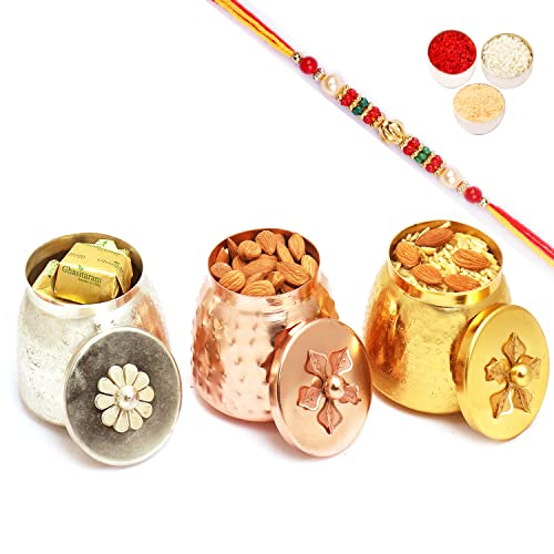 Ghasitaram Gifts Rakhi Gifts for Brothers Rakhi Sweets - Metal Almonds, MEWA Bites and Namkeen Barnis with Beads Rakhi von Ghasitaram Gifts