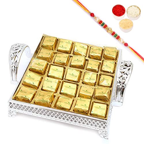 Ghasitaram Gifts Rakhi Gifts for Brothers Rakhi Sweets - Silver 25 pcs MEWA Bites Tray with Beads Rakhi von Ghasitaram Gifts
