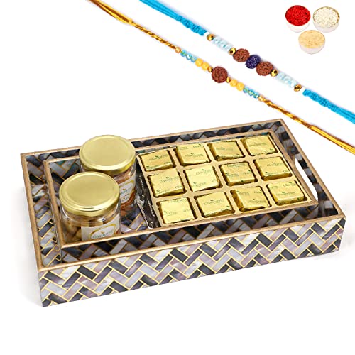 Ghasitaram Gifts Rakhi Gifts for Brothers Set of 2 Printed Blue Trays of MEWA Bites, Roasted Cashews and Almonds Jars with 2 Blue Rudraksh Rakhis Ghasitaram Gifts Rakhi Gifts for Brothers Set of 2 Printed Blue Trays of MEWA Bites, Roasted Cashews and Almonds Jars with 2 Blue Rudraksh Rakhis von Ghasitaram Gifts