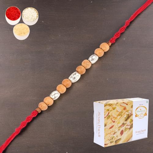 Ghasitaram Gifts Rakhi for Brother Rakhis Online - Rs-107 Rakhi Thread with 200 gms of Soan Papdi Ghasitaram Gifts Rakhi for Brother Rakhis Online - Rs-107 Rakhi Thread with 200 gms of Soan Papdi von Ghasitaram Gifts