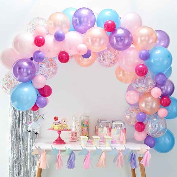 Ballongirlande mit 70 Ballons in pastellfarben von Ginger Ray