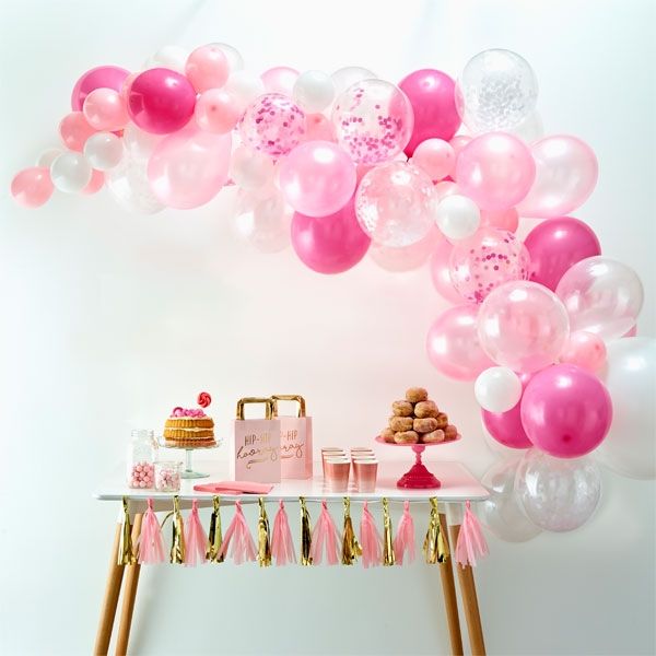 Ballongirlande mit 70 Ballons in weiß & pink von Ginger Ray