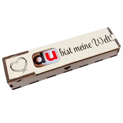Duplo Holzbox mit Schokoriegel Geschenkbox mit Spruch Gravur Schokolade Mitbringsel Geschenkidee (Du bist meine Welt) Duplo Holzbox mit Schokoriegel Geschenkbox mit Spruch Gravur Schokolade Mitbringsel Geschenkidee (Du bist meine Welt) von Girahlutions