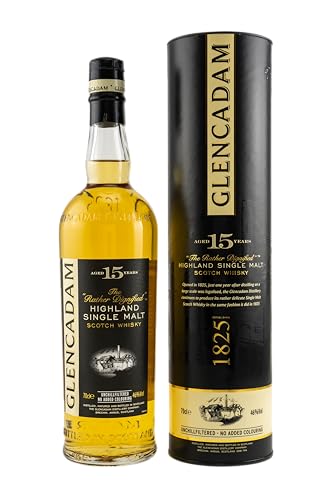 Glencadam | Single Malt Whisky | 700 ml | 15 Jahre gereift | 46% Vol. | Aroma von frischem Gras, Malz- & Holztönen | Dezent süßer Geschmack | Delikat & Charmant | Lang anhaltender & milder Abgang von Glencadam Single Malt