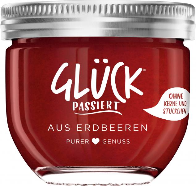 Glück passiert aus Erdbeeren Glück passiert aus Erdbeeren von Glück