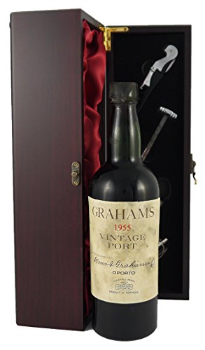 Grahams Vintage Port 1955 in einer mit Seide ausgestatetten Geschenkbox, da zu 4 Weinaccessoires, 1 x 750ml von Graham's