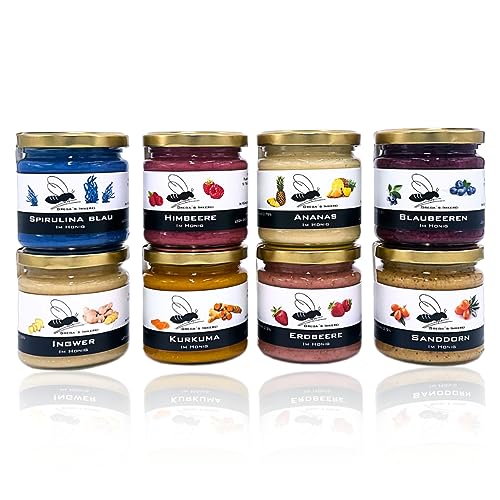 Gregas Imkerei 8er Schatzkisten Set – Honigsüßer Aufstrich aus Familienimkerei mit Früchten & anderen Spezialitäten wie Kurkuma, Ingwer & Spirulina Blau verfeinert – Probier- & Geschenkset | 8x 250g Gregas Imkerei 8er Schatzkisten Set – Honigsüßer Aufstrich aus Familienimkerei mit Früchten & anderen Spezialitäten wie Kurkuma, Ingwer & Spirulina Blau verfeinert – Probier- & Geschenkset | 8x 250g von Grega´s Imkerei