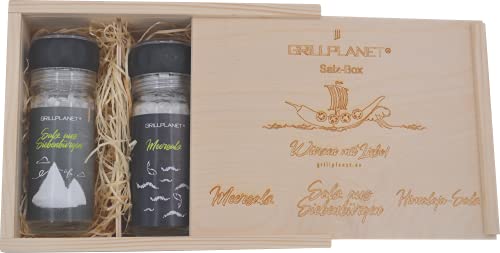 Grillplanet Salz Geschenk Set Meersalz rotes Kristallsalz Salz aus Siebebürgen jeweils in Gewürzmühle Grillplanet Salz Geschenk Set Meersalz rotes Kristallsalz Salz aus Siebebürgen jeweils in Gewürzmühle von GRILLPLANET