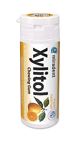 miradent Xylitol Zahnpflegekaugummi Fresh Fruit Dose 30 Stück (1 x 30 g) | fruchtiger Geschmack | zuckerfrei | vegan | kariespräventiv| für unterwegs von Unbekannt