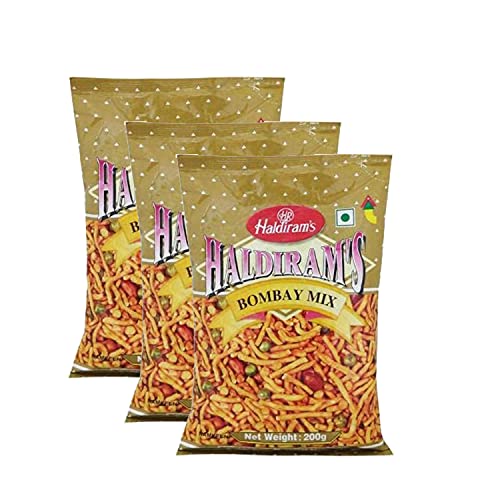 Haldiram Bombay Mix 200g (3er Pack) - schmackhaft und knusprig - Cholesterinfrei - Ohne Zusatz von Konservierungsstoffen - Milde und würzige Mischung aus Nudeln, Linsen und Nüssen von Haldiram