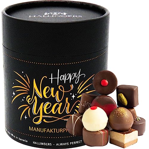 Hallingers Happy New Year XXL - Manufaktur Pralinen Geschenk handmade ohne Alkohol aus Edelkakao Schokolade (Dose) - Muttertagsgeschenk & Geschenkideen zum Vatertag | Glückwunsch Danke Neues Zuhause G von Hallingers Genuss Manufaktur