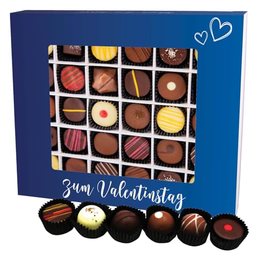 Hallingers Zum Valentinstag - blue XXL - Valentinstag Manufaktur Pralinen Geschenk handmade teils mit Alkohol aus Edelkakao Schokolade (Box) - Muttertagsgeschenk & Geschenkideen zum Vatertag | Glückwu von Hallingers Genuss Manufaktur