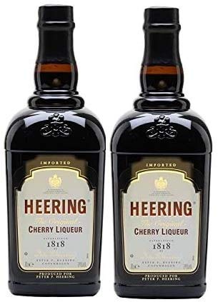 2 Flaschen Heering Kirschlikör 2x 0,7l 24% vol. 2 Flaschen Heering Kirschlikör 2x 0,7l 24% vol. von Heering