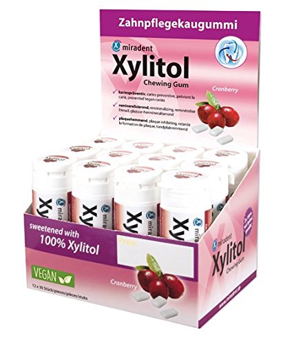 Miradent Xylitol Cranberry, Display 12 Dosen à 30 Stk. von Herba