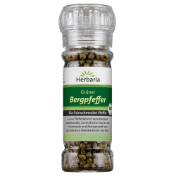 Grüner Bergpfeffer in der Gewürzmühle Grüner Bergpfeffer in der Gewürzmühle von Herbaria