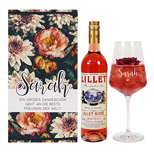 Herz & Heim® Geschenkset mit Vintage Blumenmotiv, graviertem Weinglas und einem alkoholischen Getränk, personalisiert (Lillet Rosè) von Herz & Heim