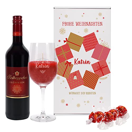 Herz & Heim® Rotkäppchen Glühwein 0,75l Geschenkset zu Weihnachten mit Duftkerze und Lindor Kugeln, personalisiert von Herz & Heim