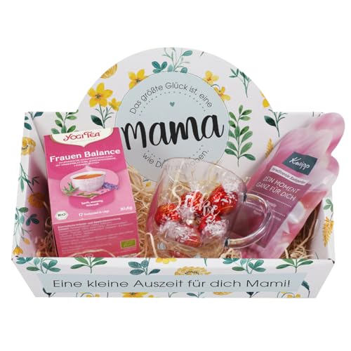 Herz & Heim® gefüllter Geschenkkorb mit Personalisierung, verschiedene Füllungen und Motive (Das größte Glück ist einen Mama, Füllung 2) von Herz & Heim