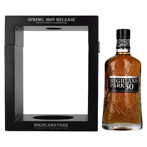 Highland Park 30 Years Old Single Malt Scotch Whisky 45,2% Volume 0,7l in Holzkiste Whisky von Highland Park