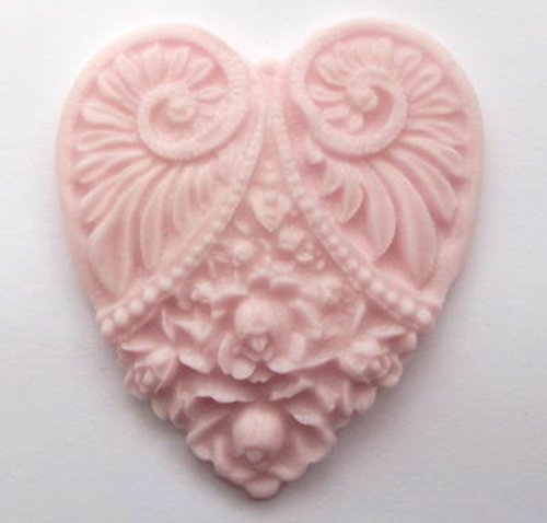 12 handgemachte 4.5cm x 5cm Herzen aus Zucker: Rosa / Light Pink von Holly Cupcakes