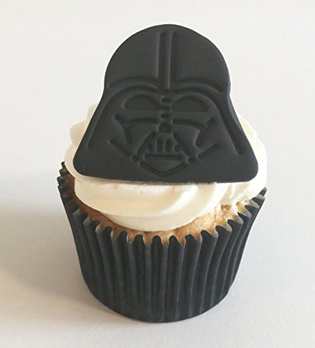 6 Handgemachte Kuchendekorationen aus Zucker: Darth Vader von Holly Cupcakes