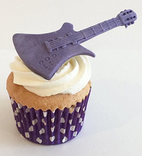 6 Handgemachte Kuchendekorationen aus Zucker: Lila Gitarren / 6 Purple Sugar Guitars von Holly Cupcakes