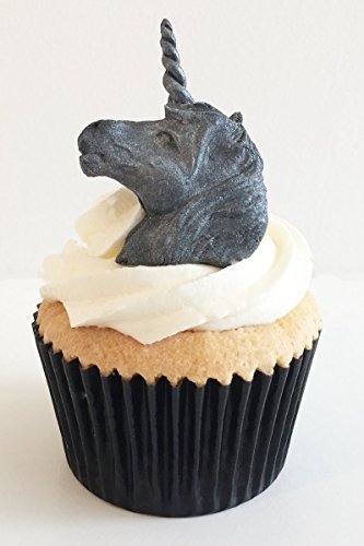 6 Handgemachte Kuchendekorationen aus Zucker: Schwarzer Schein Einhorn Köpfe / 6 Black Sparkly Unicorn Heads von Holly Cupcakes