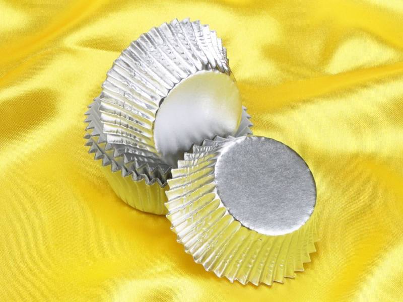 Mini-Muffinförmchen Folie silber 36 Stück von House of Marie