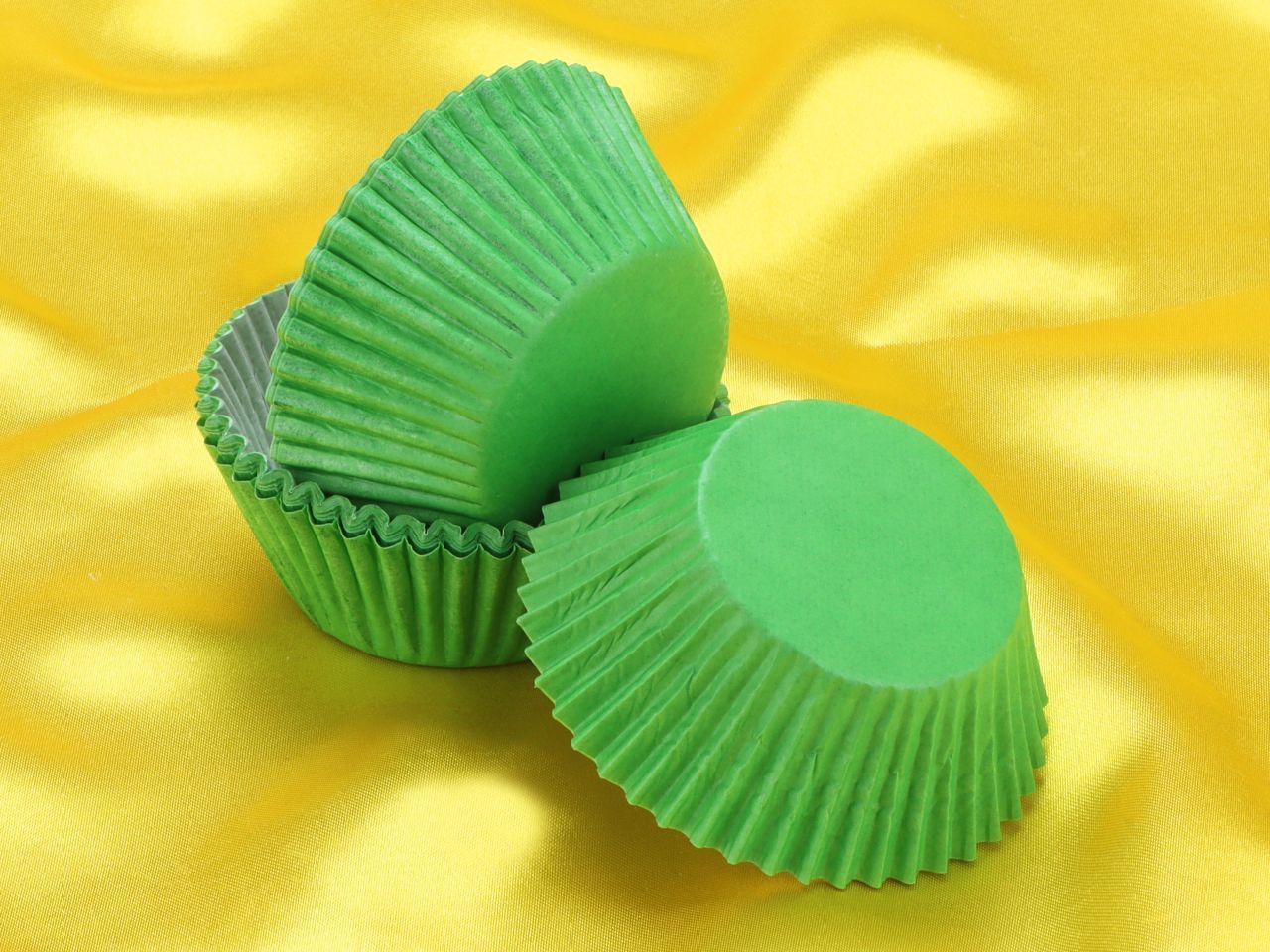Muffinförmchen grasgrün 50 Stück von House of Marie