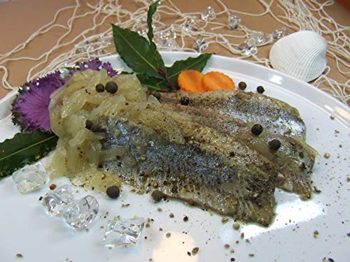 Klaassen Matjesfilets Pfeffer, Matjesfilets, Pfeffer, Pikanter Marinade, 300g Klaassen Matjesfilets Pfeffer, Matjesfilets, Pfeffer, Pikanter Marinade, 300g von IHR FACHGESCHÄFT KLAASSEN