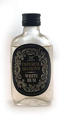 Imperial Diamond White Guiana Rum [MINIATURE - 5cls] in einer Geschenkbox, da zu 3 Weinaccessoires, 1 x 50ml von Imperial Diamond White