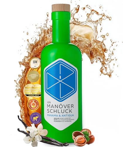 JJs Manöverschluck Flavored Rum | Segler Spirituose aus Panama & Antigua | Mit exquisiten Aromen von Vanille, Haselnuss & Meersalz | Spiced Rum Geschenk mit Designer-Flasche | 40% Alkohol - 500 ml JJs Manöverschluck Flavored Rum | Segler Spirituose aus Panama & Antigua | Mit exquisiten Aromen von Vanille, Haselnuss & Meersalz | Spiced Rum Geschenk mit Designer-Flasche | 40% Alkohol - 500 ml von JJs Manöverschluck