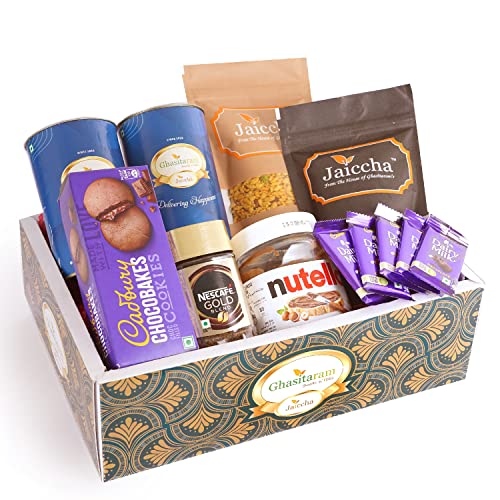 Ghasitaram Gifts Jaiccha Green Hamper Box of 12 Goodies von Jaiccha