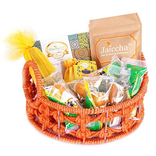 Ghasitaram Gifts Jaiccha Holi Sweets,Holi Gifts - Orange Jute Basket with Gujiyas von Jaiccha