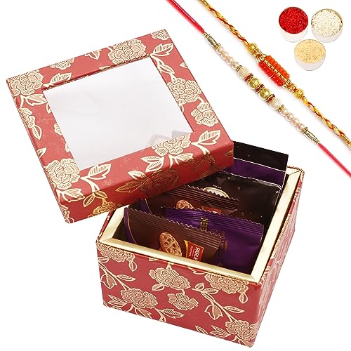 Ghasitaram Gifts Jaiccha Rakhi Gifts for Brothers - Red Printed Fancy Box with cookies and bites with 2 Rakhis von Jaiccha