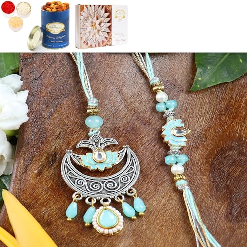 Ghasitaram Gifts Jaiccha Rakhi for Brother Rakhis Online LS24-049- Metal and Kundan Bhaiya Bhabhi Rakhi with 100 gms of Dryfruits Mix Can 200 gms of Kaju katli Ghasitaram Gifts Jaiccha Rakhi for Brother Rakhis Online LS24-049- Metal and Kundan Bhaiya Bhabhi Rakhi with 100 gms of Dryfruits Mix Can 200 gms of Kaju katli von Jaiccha