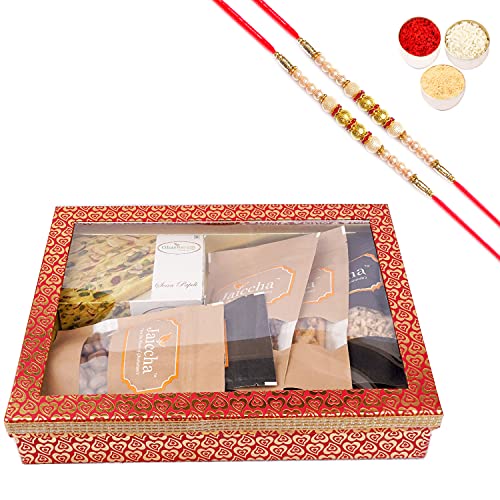 Jaiccha Ghasitaram Rakhi Gifts for Brothers Hamper Box 6 Goodies with Soan Papdi with 2 Pearl Rakhis Jaiccha Ghasitaram Rakhi Gifts for Brothers Hamper Box 6 Goodies with Soan Papdi with 2 Pearl Rakhis von Jaiccha