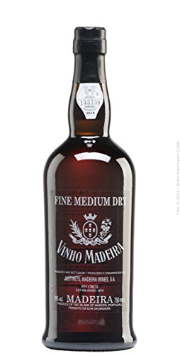 Justino´s Madeira Fine Medium Dry Complexa trocken (3 x 0.75 l) von JustinoÂ´s Madeira