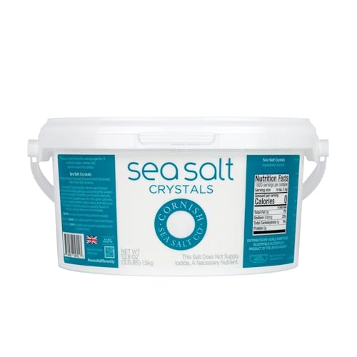 Cornish Sea Salt Kristalle 52.8oz (1.5 kg) | Grobe Meersalz-Kristalle für Kochen & Backen | Wiederverschließbarer Behälter, Natürlich, Rein, Nachhaltig mit Kajal von Kajal