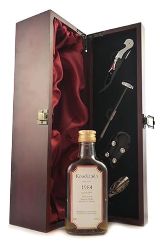 Knockando 13 year old Speyside Single Malt Scotch Whisky 1984 (Decanted Selection) 20cls in einer mit Seide ausgestatetten Geschenkbox, 1 x 200ml von Knockando 13 Speyside