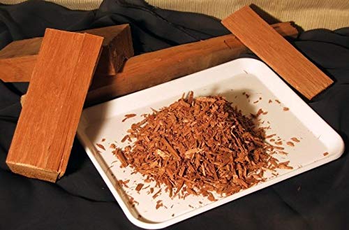 Krauterino24 - Zedernholz geschnitten Rotzedernholz, Menge:500g Krauterino24 - Zedernholz geschnitten Rotzedernholz, Menge:500g von Krauterino24