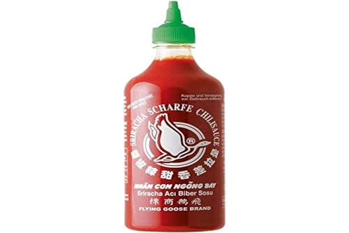 Chili-Sauce - Sriracha, scharf, mit Knoblauch, Squeeze Flasche, Flying Goose, 730 ml von Flying Goose