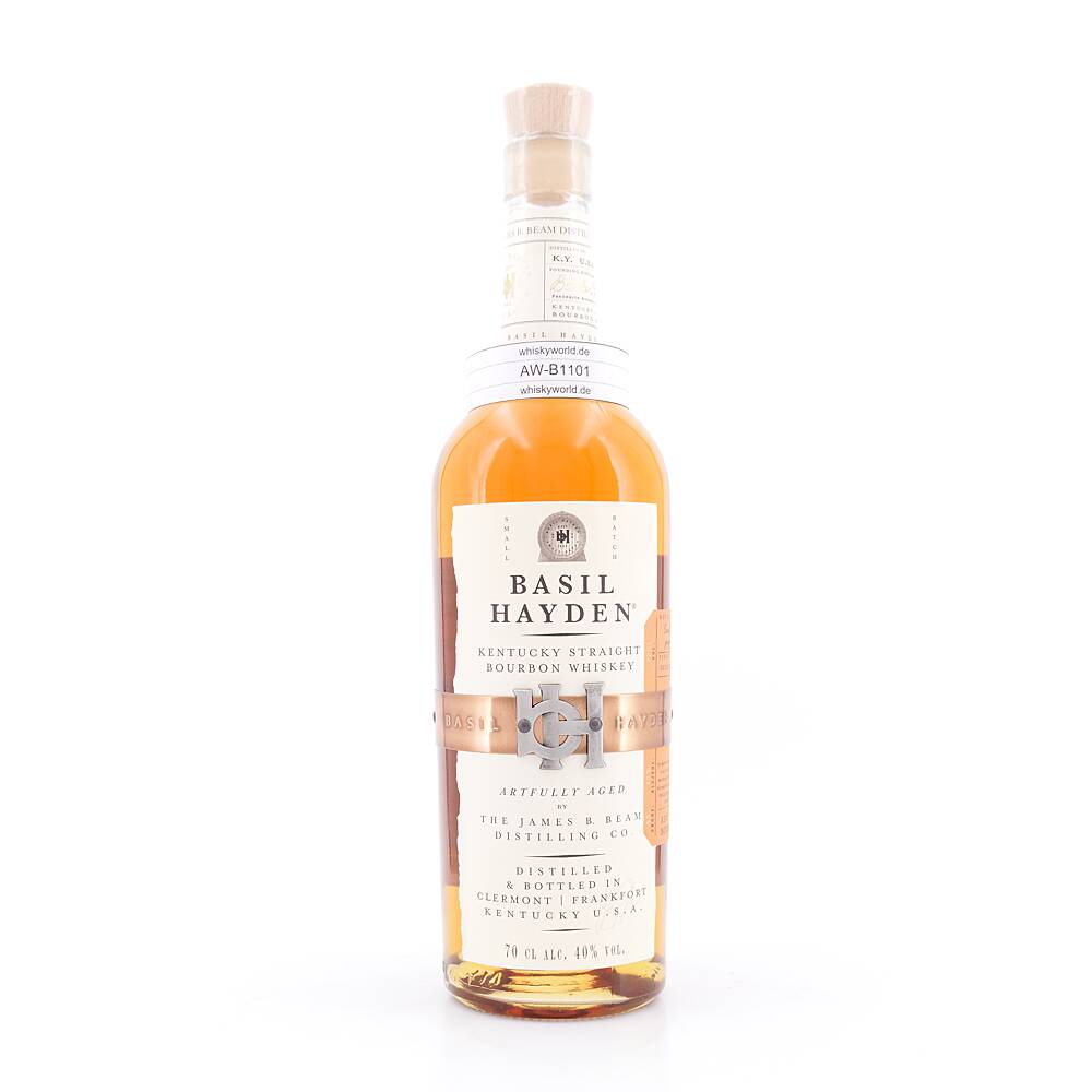 Basil Hayden's Kentucky Straight Bourbon Whiskey 0,70 L/ 40.0% vol Basil Hayden's Kentucky Straight Bourbon Whiskey 0,70 L/ 40.0% vol