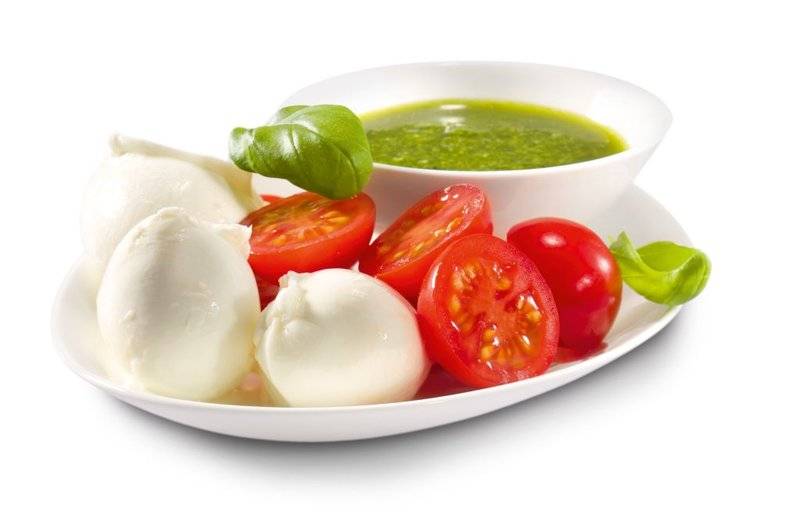 Büffelmozzarella, Tomate, Pesto von Alois Dallmayr KG
