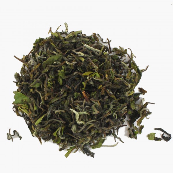 Darjeeling first flush SFTGFOP1 Phuguri DJ10 Clonal Tips Ernte 2022 Bio Darjeeling first flush SFTGFOP1 Phuguri DJ10 Clonal Tips Ernte 2022 Bio