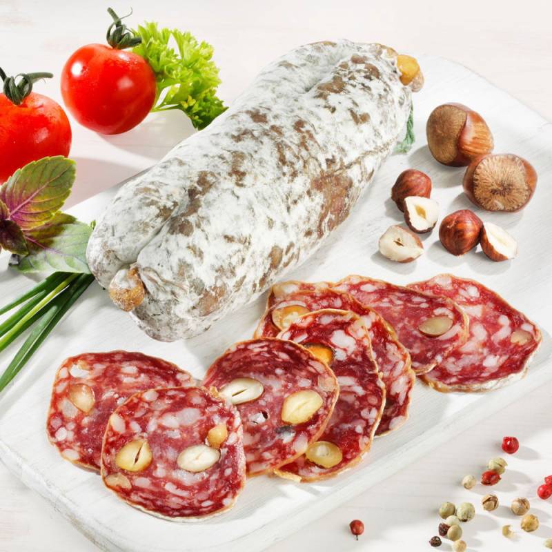 Französische Salami mit Haselnüssen, im Stück von Maison Loste