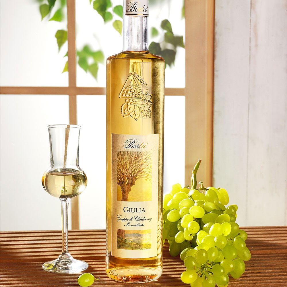 Giulia Grappa di Chardonnay Giulia Grappa di Chardonnay von Berta Distillerie